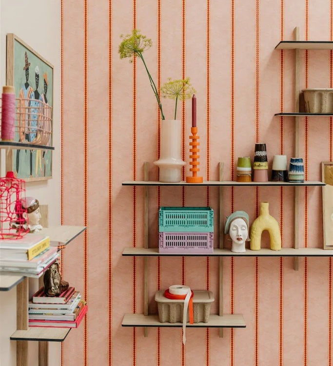 Bibelotte behang voor de kinderkamer Chevron strepen sienna rood bruin