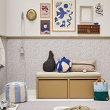Bibelotte behang voor de kinderkamer terrazzo kobalt blauw
