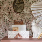 Borastapeter kinderbehang bosdieren behang roze konijnen eekhoorns Magic Forest 7476 roze