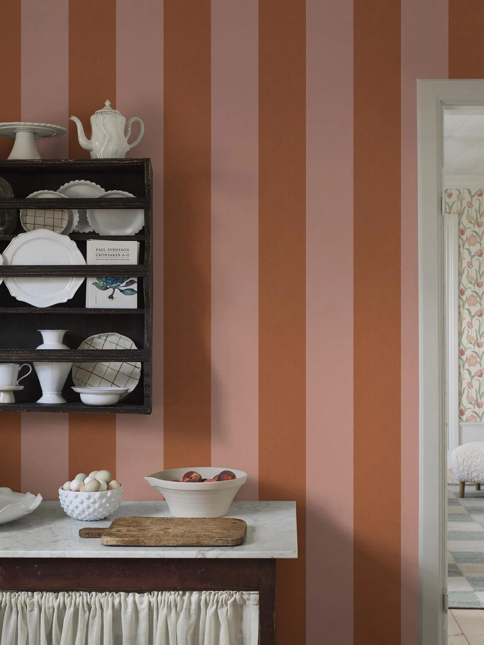 Borastapeter maatwerk strepen behang oranje perzik meisjeskamer tienerkamer 9795W