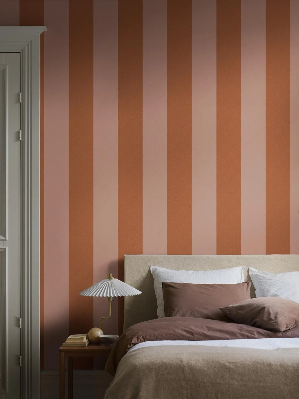 Borastapeter maatwerk strepen behang oranje perzik meisjeskamer tienerkamer 9795W