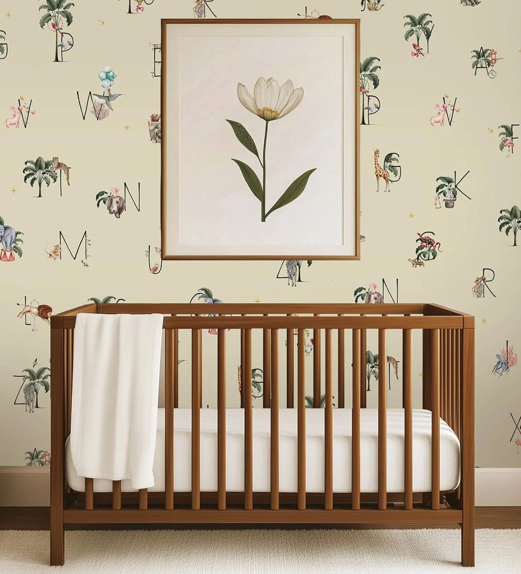 Creative Lab Amsterdam ABC mural behang voor de kinderkamer alfabet offwhite