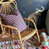 Creative Lab Amsterdam behang voor de kinderkamer Oliver Teddy donkerblauw