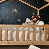 Creative Lab Amsterdam behang voor de kinderkamer Oliver Teddy donkerblauw