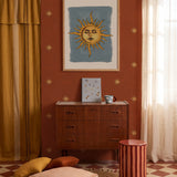 Dekornik Classic Sun Green zonnen behang meisjeskamer neutrale kinderkamer jongenskamer babykamer warm rood terra