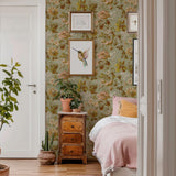 Days of Bloom Rose Garden vintage bloemen behang voor de meisjeskamer.