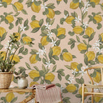 Days of Bloom behang Lemon Delight Citroenen behang roze