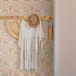 ESTAhome behang voor kinderkamer bloemen en vogels art nouveau 139567 beige