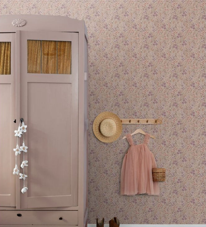 ESTAhome bloemetjes behang meisjeskamer babykamer mauve paars 131458