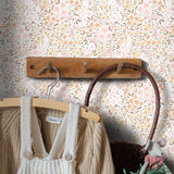 ESTAhome bloemenbehang kinderkamer zacht roze beige 139533