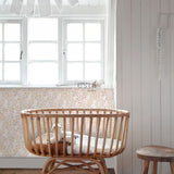 ESTAhome bloemenbehang kinderkamer zacht roze beige 139533