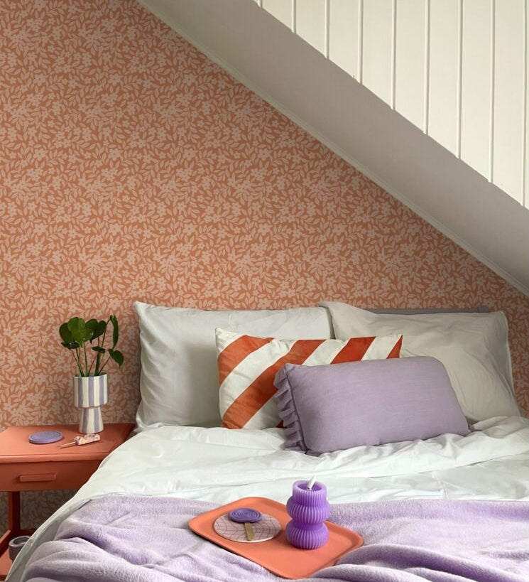 ESTAhome bloemetjes behang voor de meisjeskamer en babykamer terra 131442