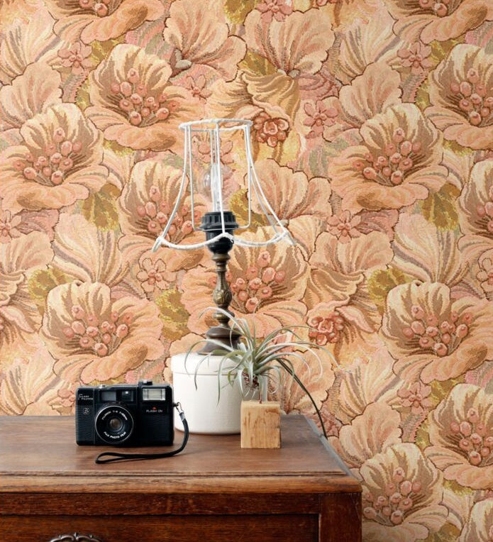 ESTAhome bloemmotief behang bloemen behang voor meisjeskamer en tienerkamer lichtbruin beige 131292