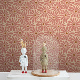 ESTAhome madeliefjes bloemenbehang terra roze voor de meisjeskamer en babykamer. 131151