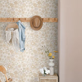 ESTAhome retro bloemen behang voor de meisjeskamer en babykamer 131245