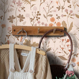 ESTAhome bloemen behang meisjeskamer veldbloemen beige 139596