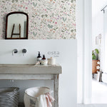 ESTAhome bloemen behang voor meisjeskamer veldbloemen lila groen 139482