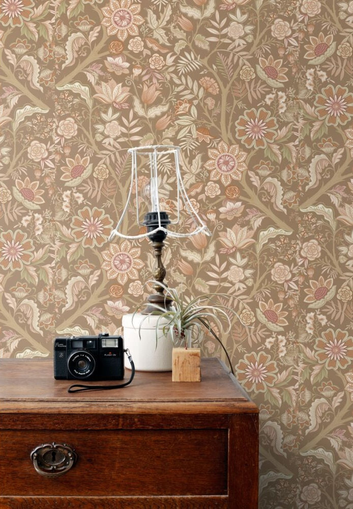 ESTAhome vintage bloemen behang voor meisjeskamer babykamer bruin roze 131329