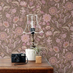 ESTAhome vintage bloemen behang voor meisjeskamer babykamer aubergine paars 131337