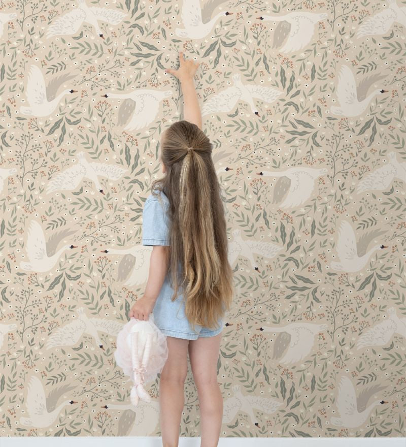 ESTAhome zwanen behang voor babykamer meisjeskamer met zwanen beige 139797