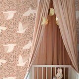 ESTAhome zwanen behang voor babykamer meisjeskamer met zwanen terra 130957
