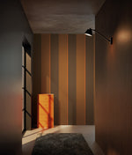 KEK Amsterdam Frans Uyterlinde Behang Bold Stripes strepen behang bruin oranje FU-003