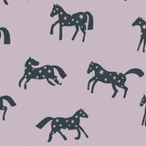 Joelle Wehkamp x Meet me at the wall magic horses paarden behang voor de kinderkamer meisjeskamer lila blauw