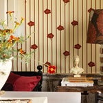 Studio Lisa Bengtsson Buttercream 1714 bloemen en strepen behang voor de meisjeskamer en tienerkamer beige rood 