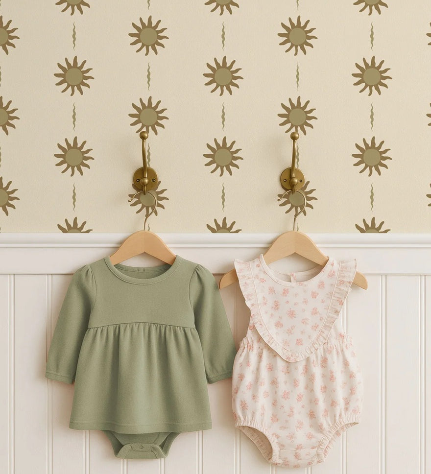 Little Amour Sunny Days Olijfgroen zonnebehang voor kinderkamer meisjeskamer babykamer 