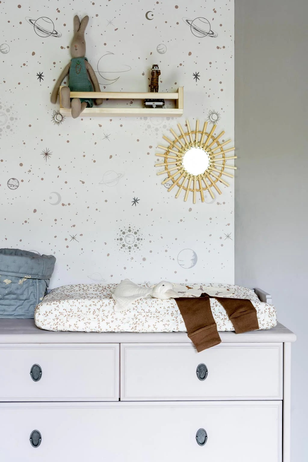 Little Amour ruimte behang voor de kinderkamer space stars wit