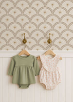 Little Amour Magic Arches boogjes behang voor babykamer neutrale kinderkamer meisjeskamer zand 