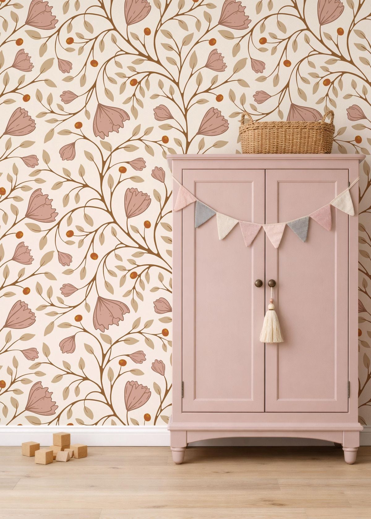 Bloemen behang voor meisjeskamer Secret Garden van Little Amour Roze groen