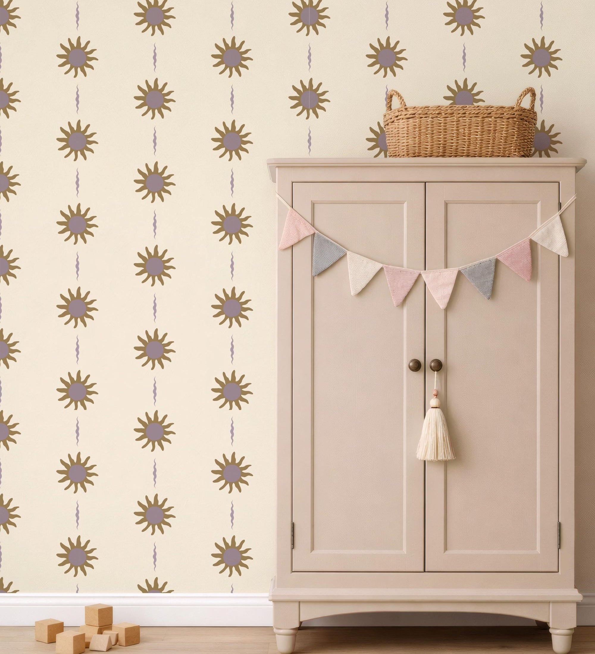 Zonnen behang kinderkamer little amour sunny days mauve meisjeskamer babykamer tienerkamer