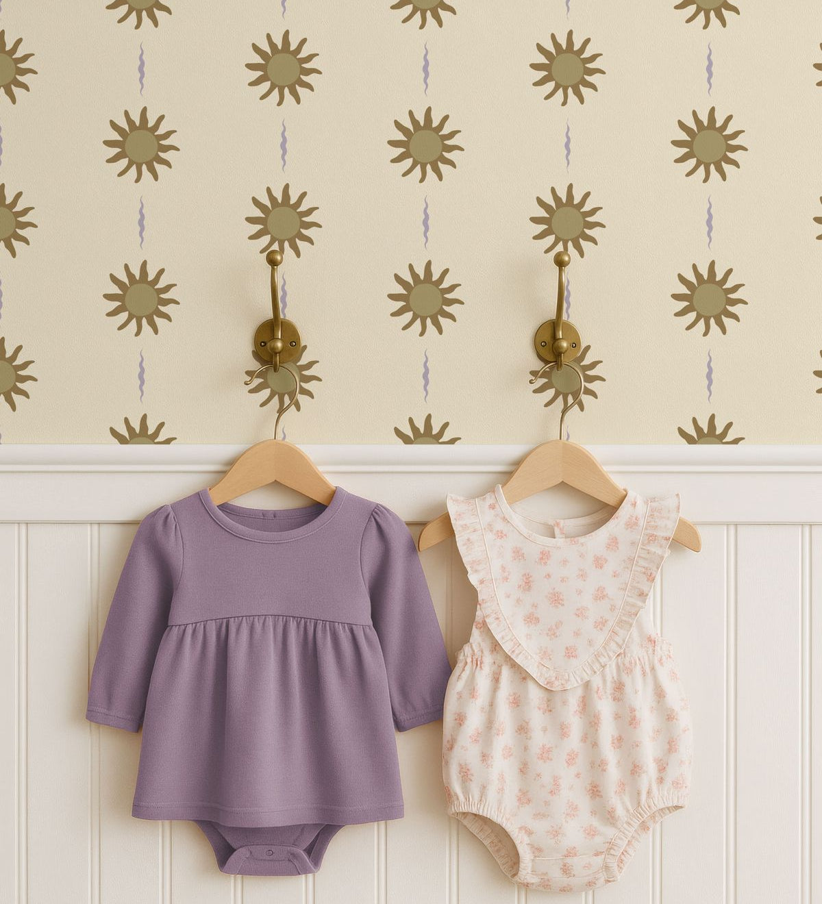 Zonnen behang Sunny Days Little Amour voor de kinderkamer meisjeskamer babykamer tienerkamer zand beige