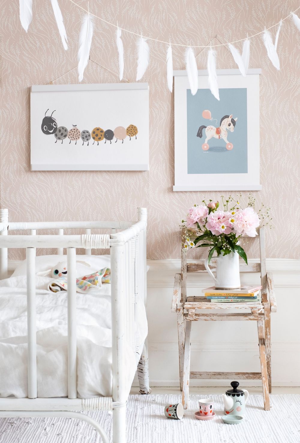 Littlephant behang voor de neutrale kinderkamer en babykamer lichtroze dusty pink