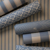 Langelid von Bromssen strepen behang neutrale kinderkamer meisjeskamer jongenskamer faded denim blauw