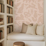 Dierenbehang voor meisjeskamer en babykamer starlight van creative lab amsterdam roze