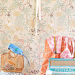 Majvillan Jungle Glow Jungle behang voor de kinderkamer glow in the dark. Beige 155-01