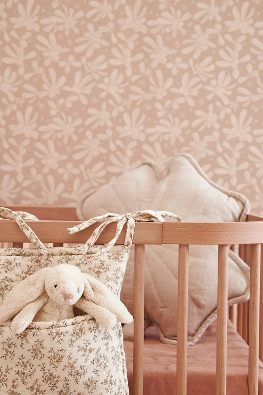 Matuu bloemen behang voor de kinderkamer beige