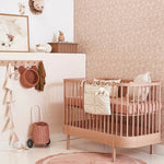 Matuu bloemen behang voor de kinderkamer beige