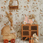 Matuu bloemenbehang kinderkamer Gouden Weide grote bloemen wit