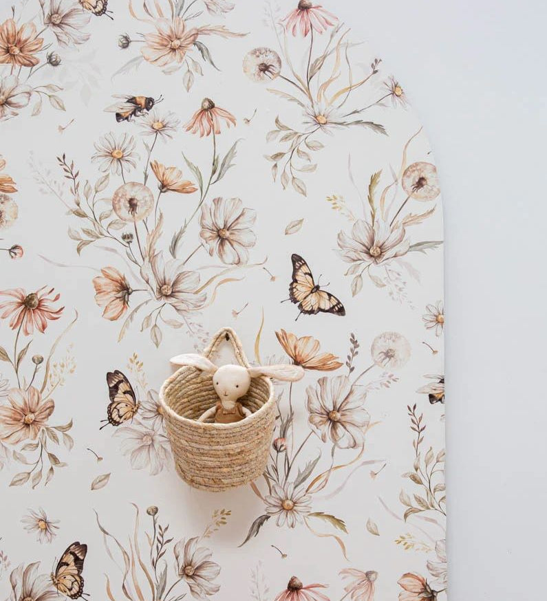 Matuu bloemenbehang kinderkamer Gouden Weide grote bloemen wit