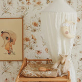 Matuu bloemenbehang kinderkamer Gouden Weide grote bloemen wit