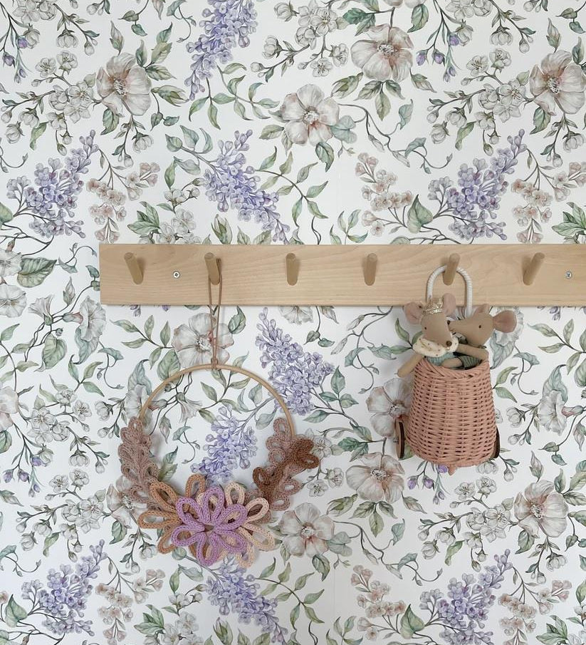 Matuu bloemenbehang voor de meisjeskamer May Garden