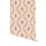 May and Fay behang voor de kinderkamer Bee Kind bijen beige
