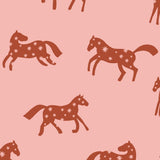 Joelle Wehkamp x Meet me at the wall magic horses paarden behang voor de kinderkamer meisjeskamer roze rood