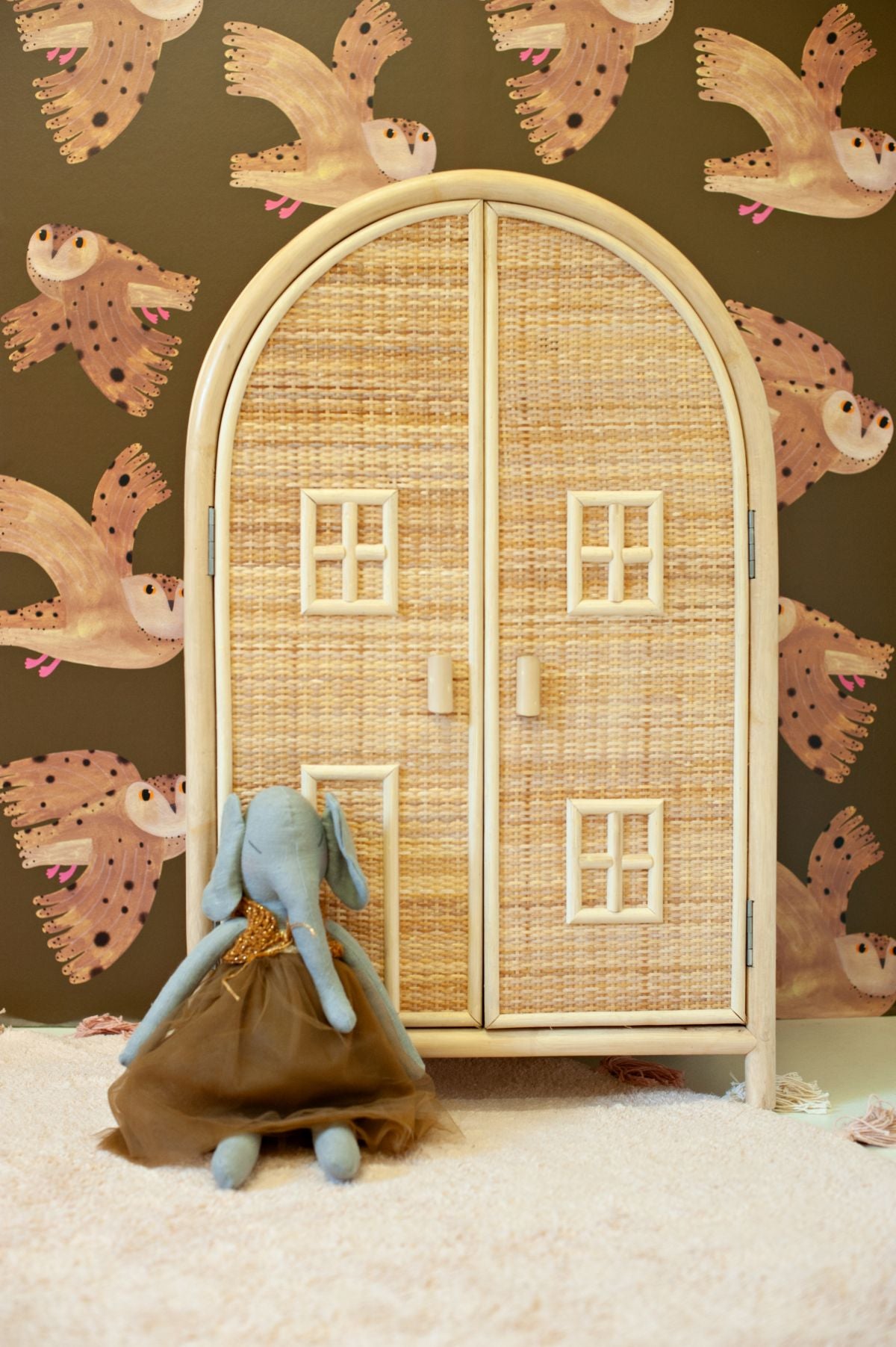 Aniek Bartels x Meet me at the wall owl uilen dierenbehang behang meisjeskamer babykamer groen