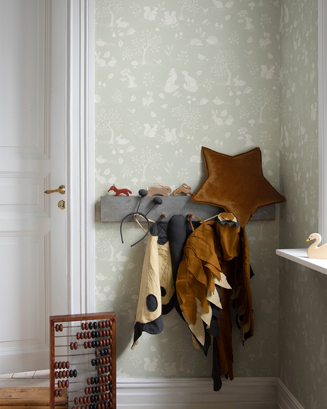 Midbec bosdieren behang voor de kinderkamer groen 44130