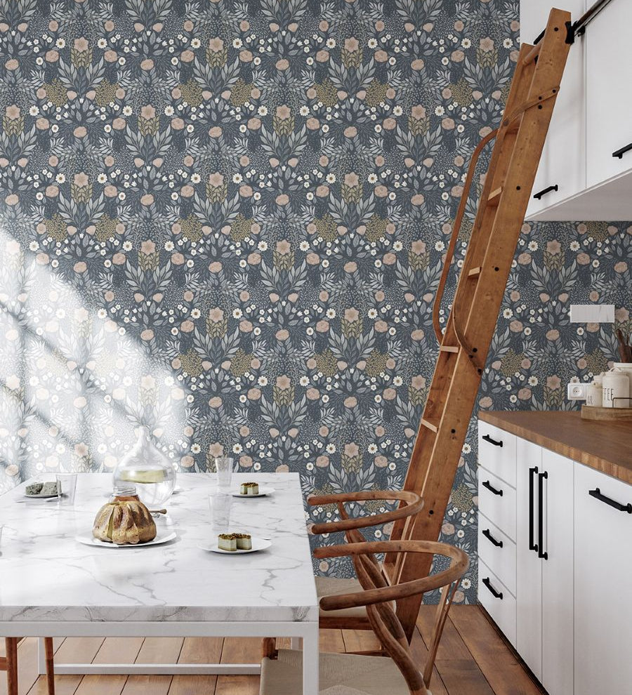 Midbec ang bloemen behang voor de kinderkamer donkerblauw 26004
