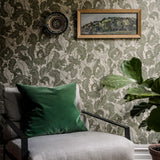 Langelid von Bromssen Oak tree tails behang eekhoorns kinderkamer kinderbehang bosdieren olive groen